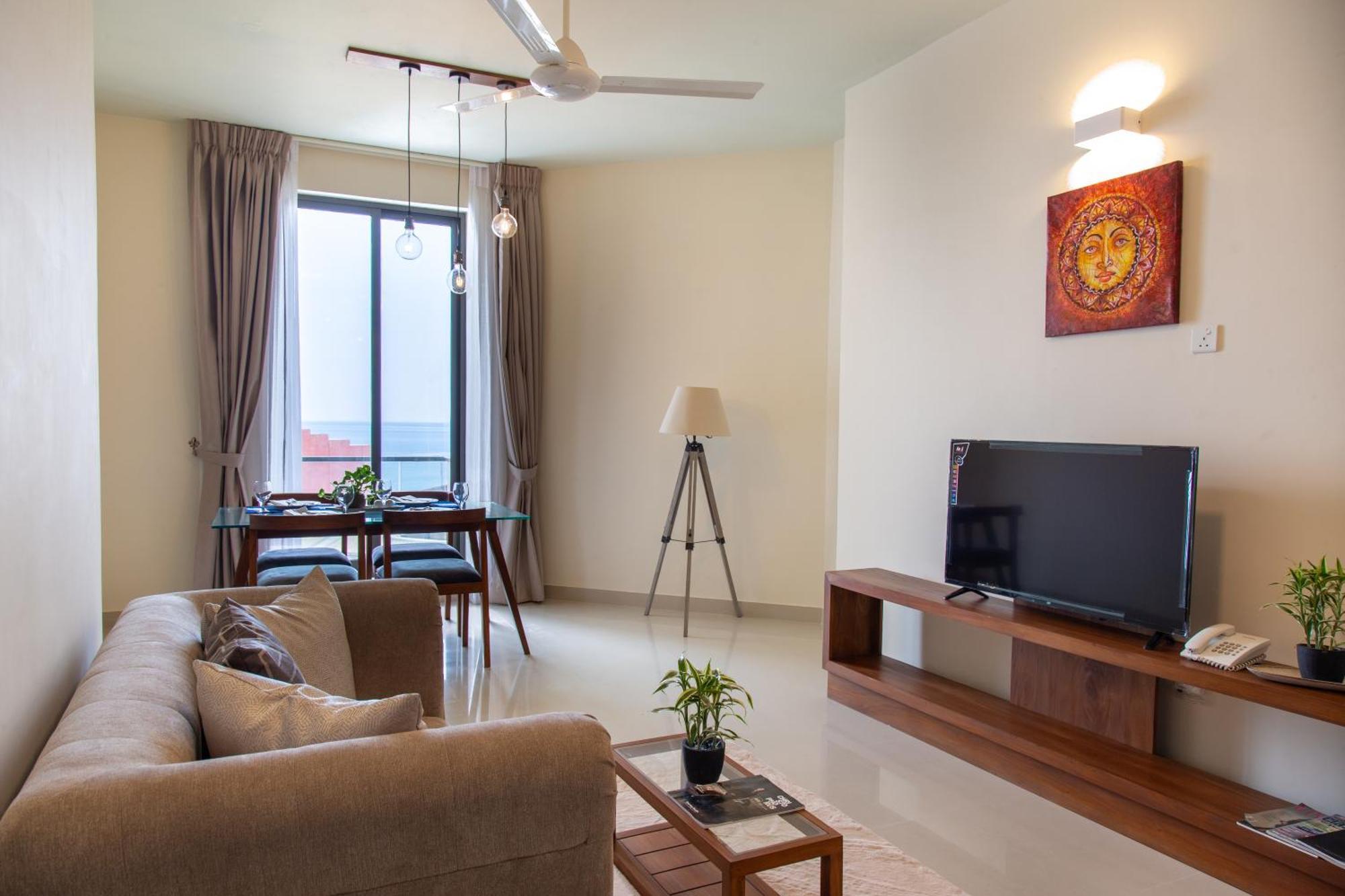 קולומבו Marine Suites מראה חיצוני תמונה