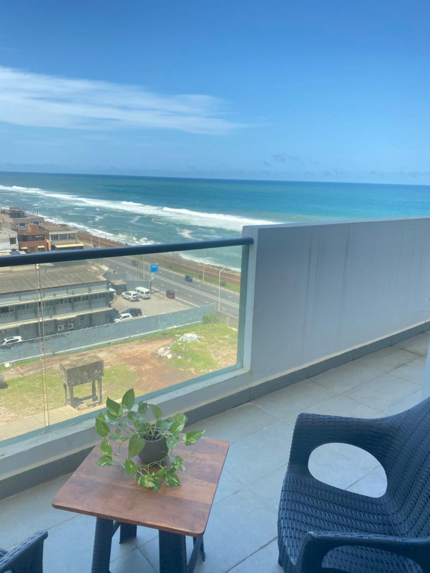 קולומבו Marine Suites מראה חיצוני תמונה