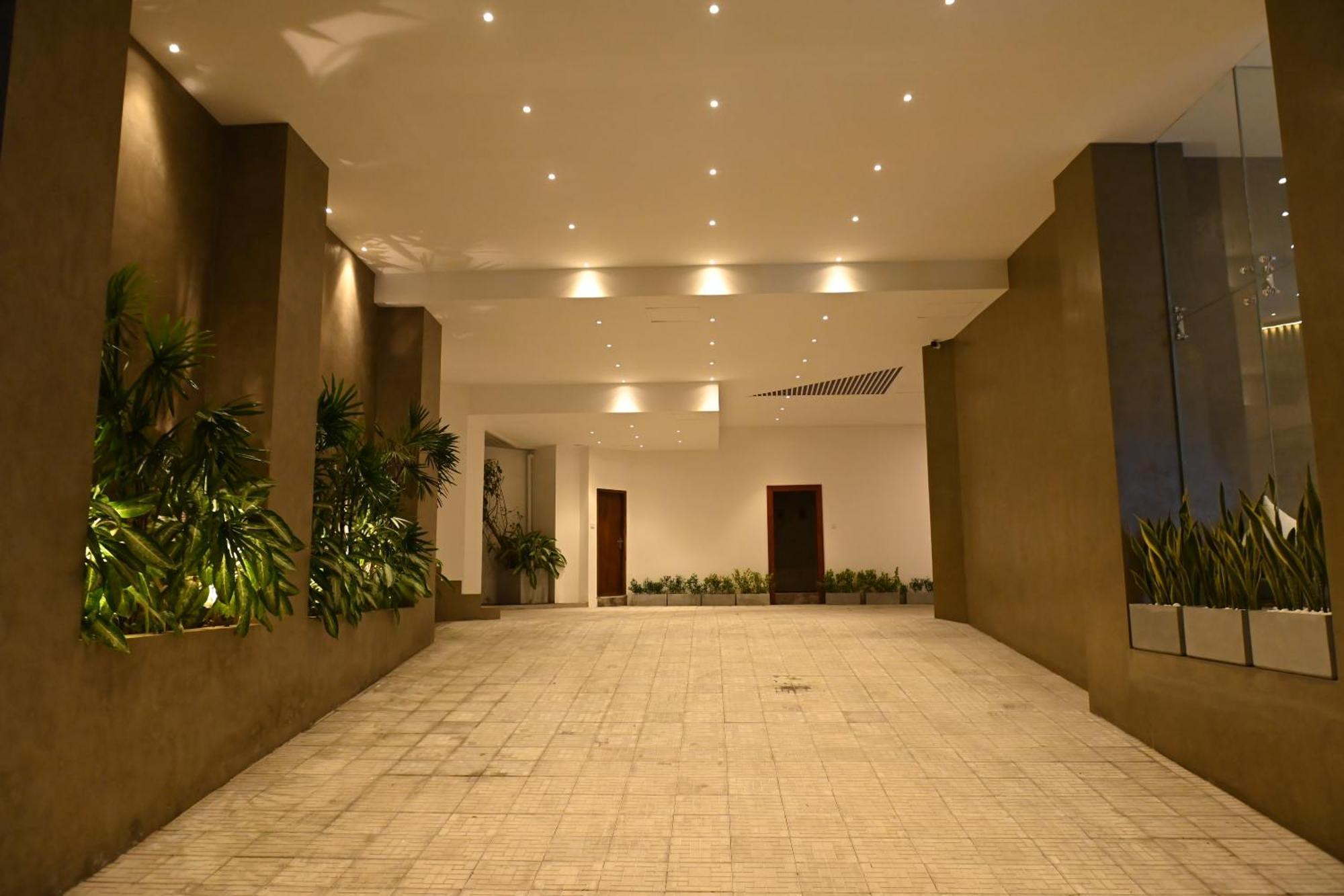 קולומבו Marine Suites מראה חיצוני תמונה